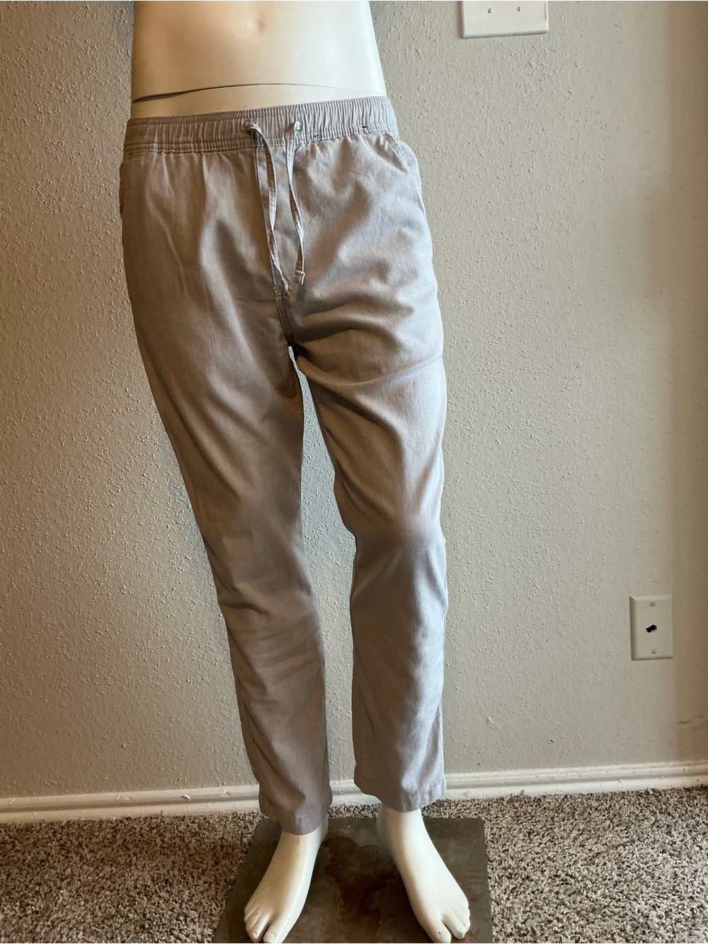 Hollister Men's Light Gray Drawstring Joggers